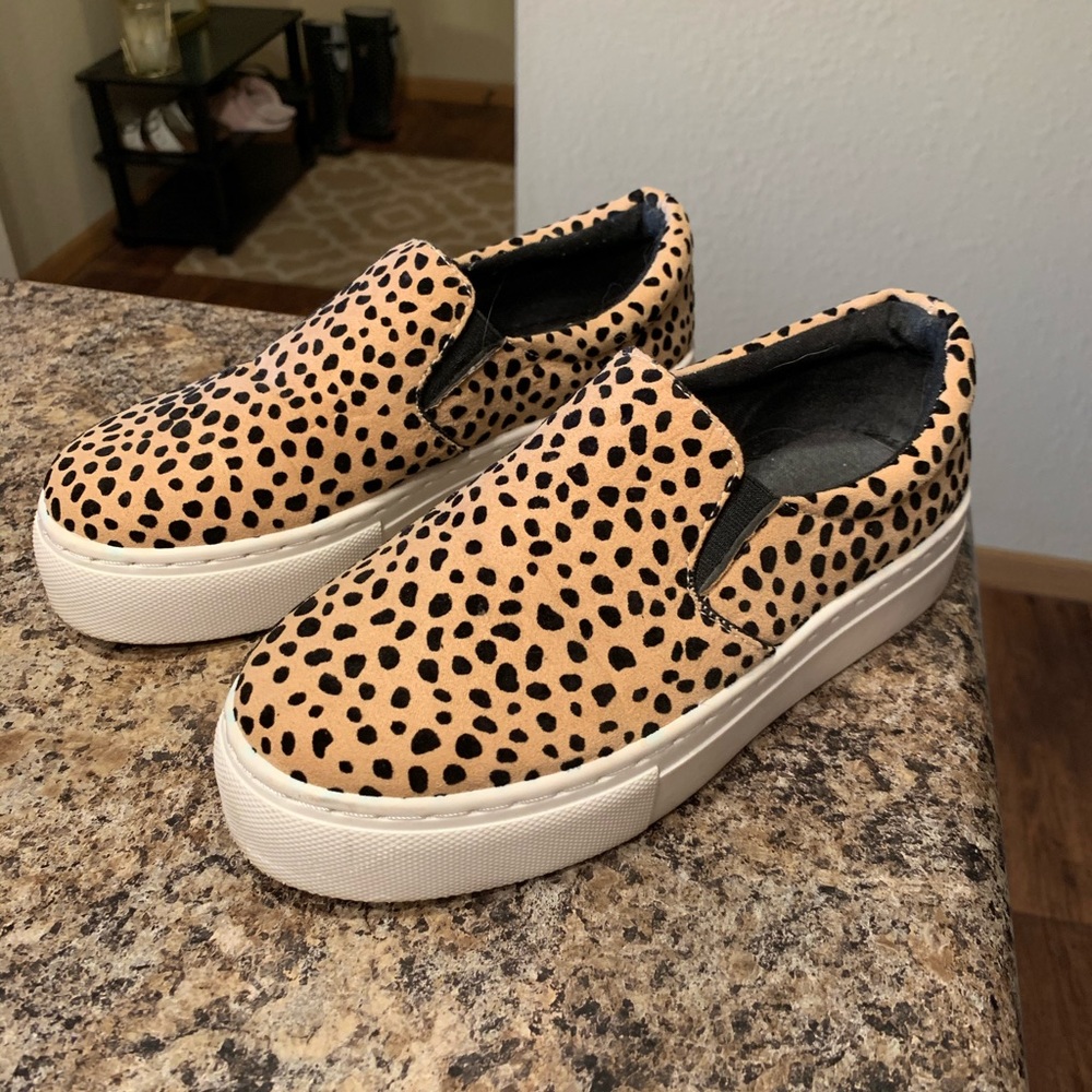 Cheetah wedge sneakers